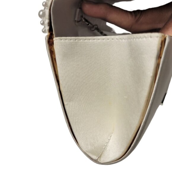 Simon Chang Pearl and Crystal Studded Evening Cocktail Wedding White Purse - Picture 13 of 16